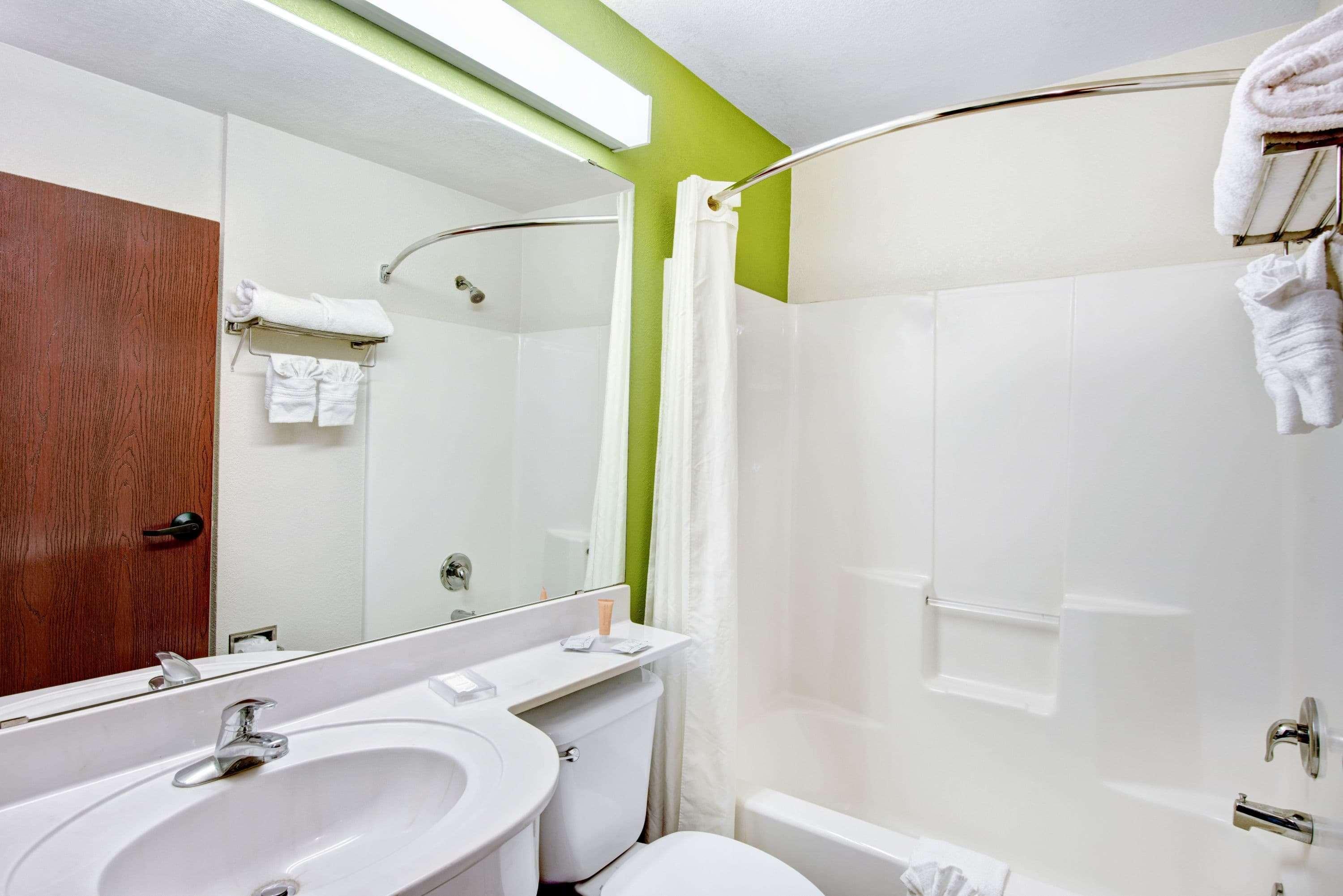 Super 8 By Wyndham Airport North 2* San Antonio